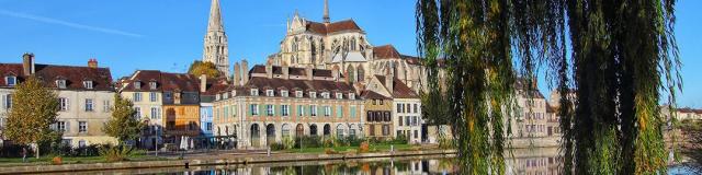 Vue abbaye et quais