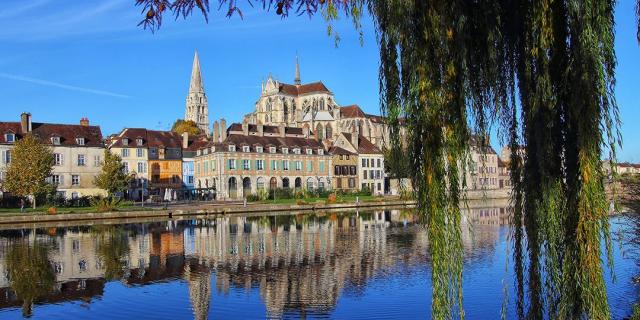 Vue abbaye et quais