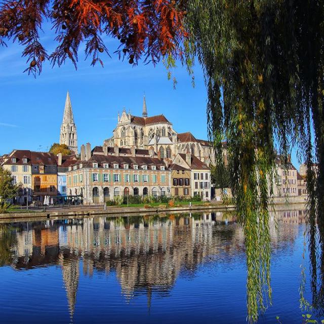 Vue abbaye et quais