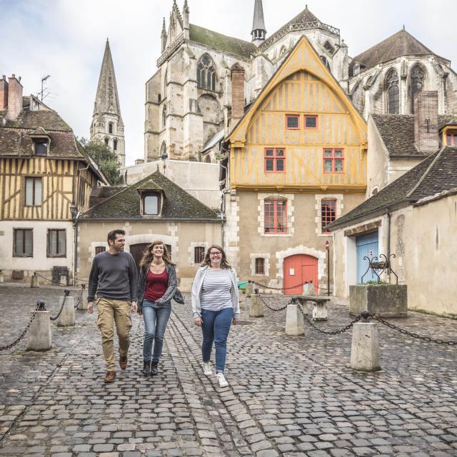 Le Quartier De La Marine