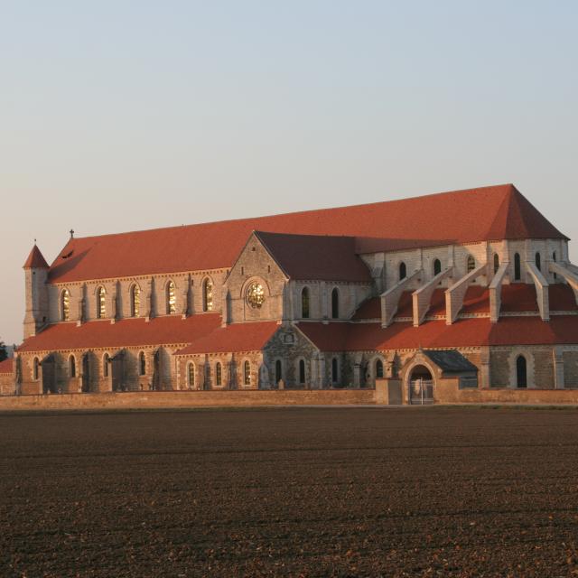 Abbaye De Pontigny