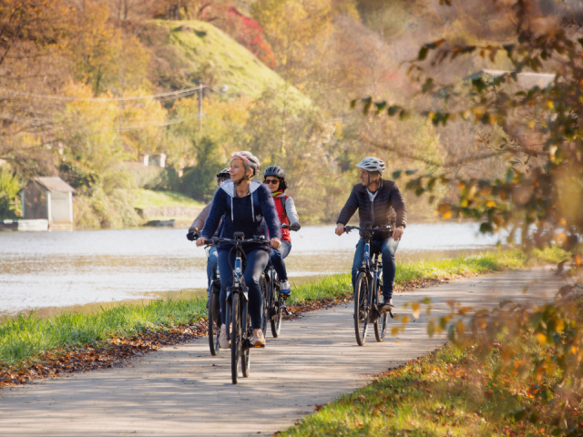 Vélo canal automne